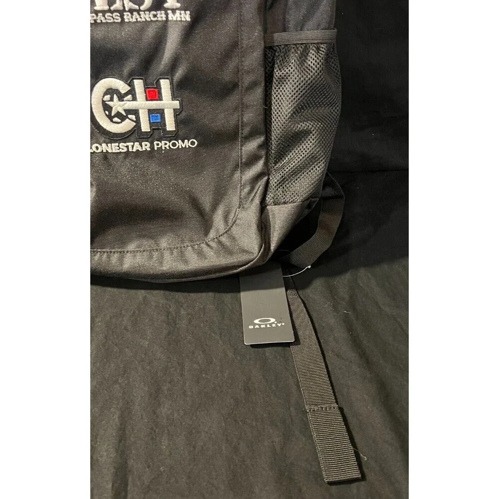 WE FEST promo made for Parker McCollum Oakley Backpack Crestible Enduro 20L -New